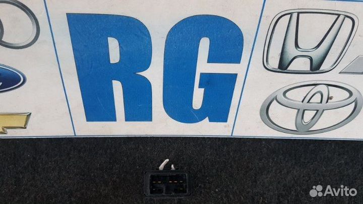 Реле Toyota Avensis 3 седан 270 1 2010