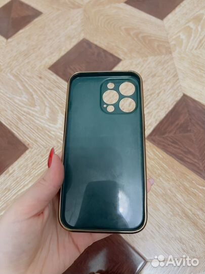 Прозрачный чехол с блестками на iPhone 13 pro