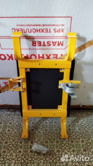 Подрамник раздатки нива