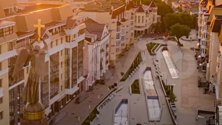 4-к. квартира, 150 м², 2/6 эт.