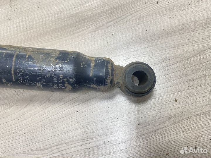 Амортизатор задний Toyota 4Runner N130 с1989-1995г