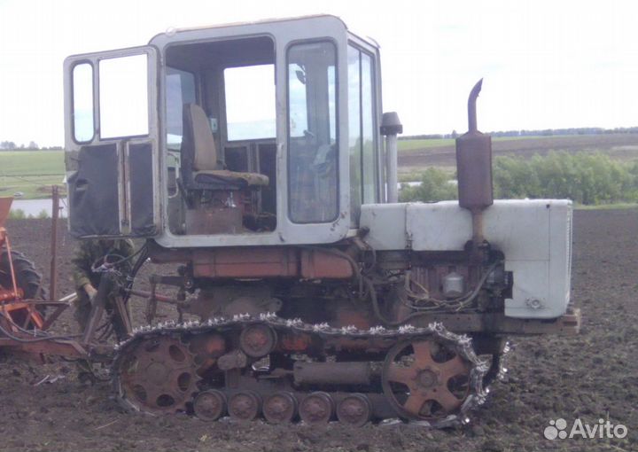 Трактор КТЗ T-70C, 2005