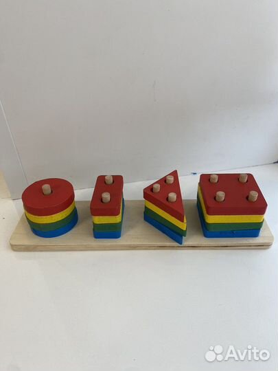 Развивающие игрушки из дерева