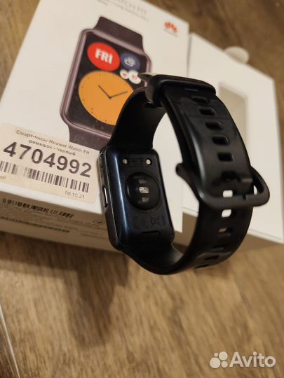 Смарт часы huawei fit 601