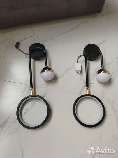 Настенный светильник