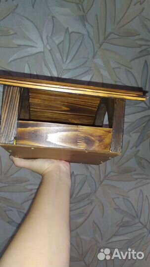 Кормушка для птиц и не только