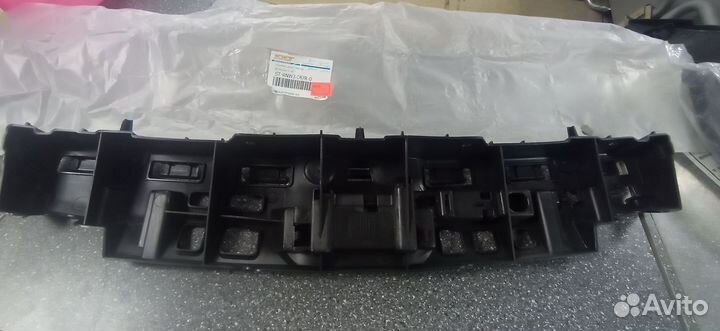 Крепление заднего бампера Рено Меган