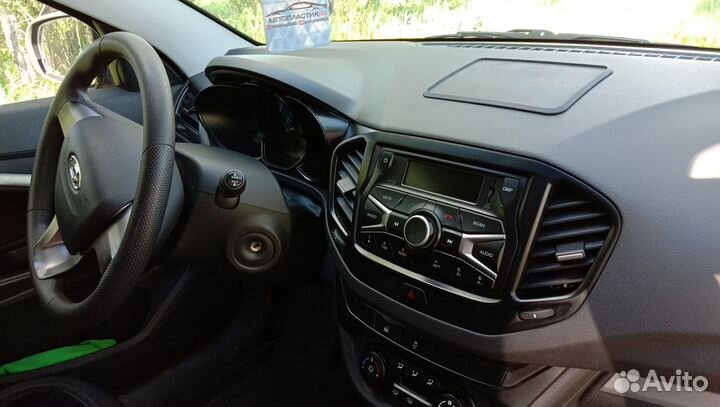 LADA Vesta 1.6 МТ, 2016, 100 000 км