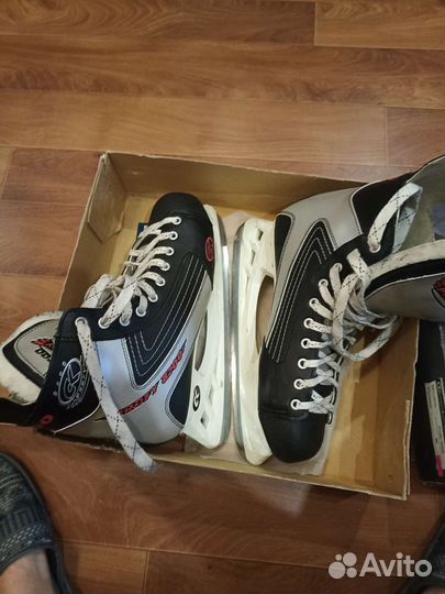 Хоккейные коньки ск