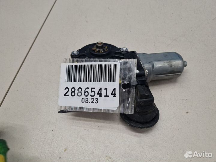 Моторчик стеклоподъёмника передний правый Toyota Corolla E15 2006-2013