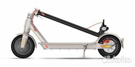 Электросамокат Xiaomi Mi Electric Scooter 3 Белый