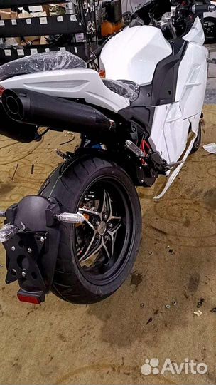 Электро мотоцикл Ducati Panigale 8000W 120Ah