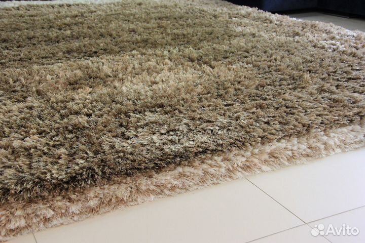 Ковер с высоким ворсом