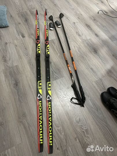 Лыжные ботинки с палками innovation