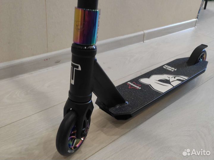 Трюковой самокат