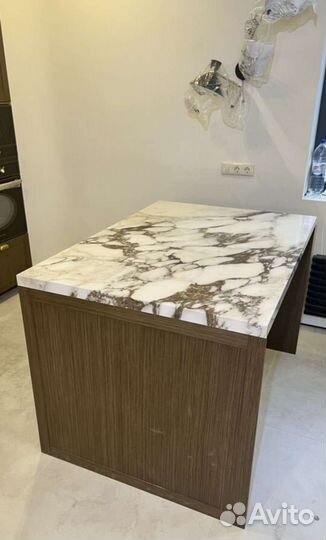 Столешница для кухни и ванну из керамогранита