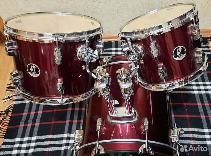 Барабанная установка Sonor F507 Combo Wine Red