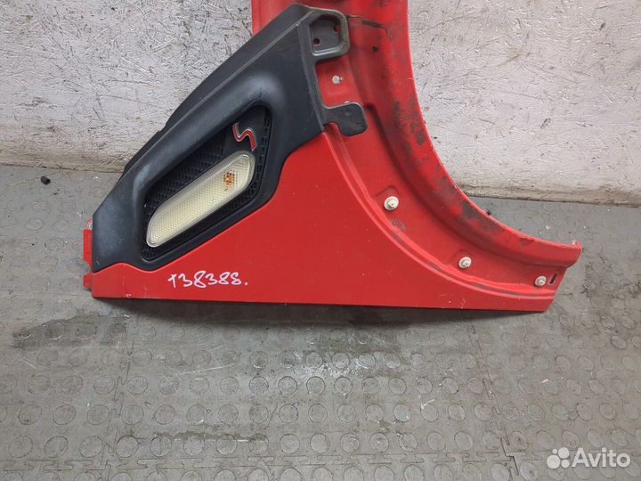 Крыло Mini Countryman (R60), 2011