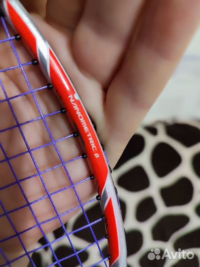 Ракетка для бадминтона yonex