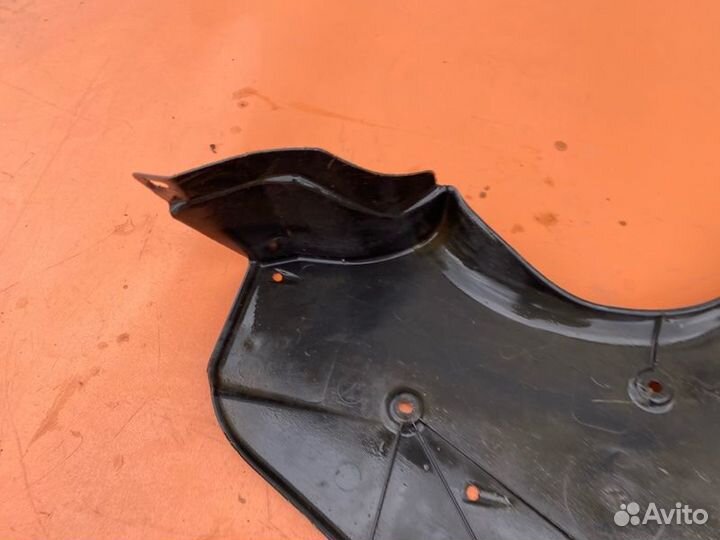 Защита днища кузова задняя левая Lexus Ls 250 2005