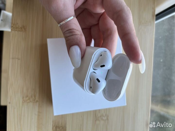 Airpods 2 кейс и наушники