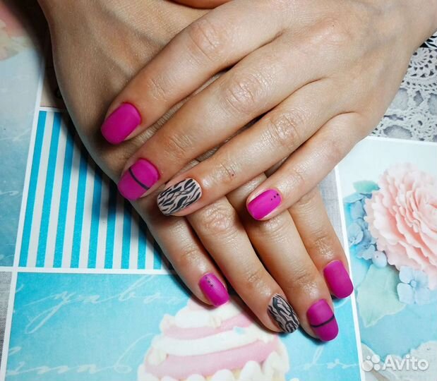 Маникюр Педикюр