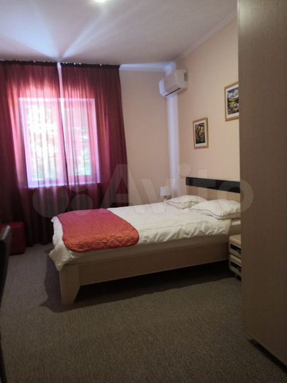 Комната 26 м² в 1-к., 1/2 эт.