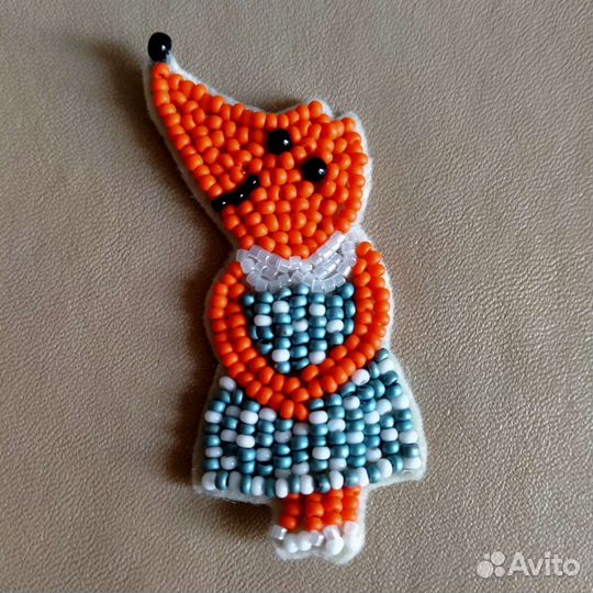 Аппликация из бисера пришивная