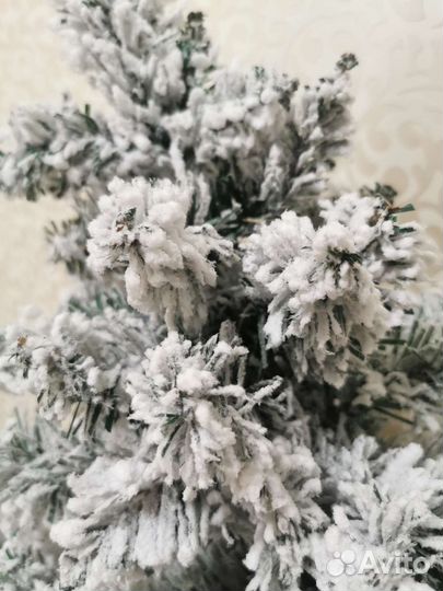 Елка искусственная