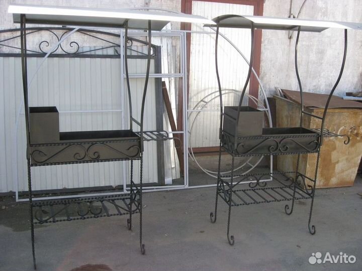 Мангал вечный, кованый, стационарный, с крышей