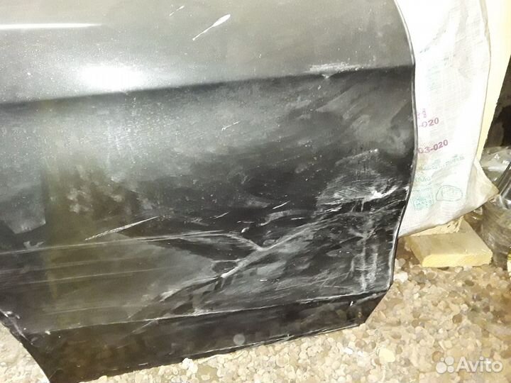 Дверь задняя правая на Мерседес W205