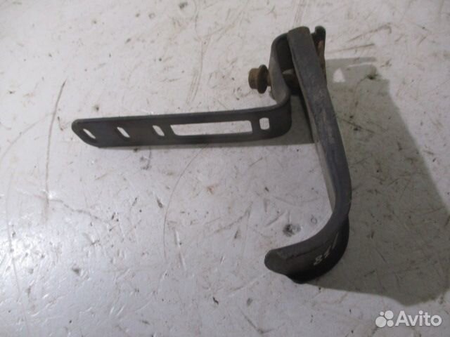 Кронштейн Scania 1353385