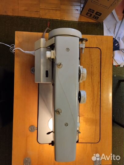 Швейная машинка чайка 3