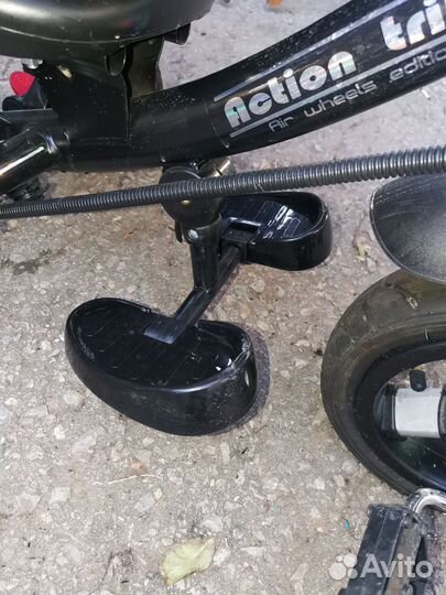 Детский трехколесный велосипед