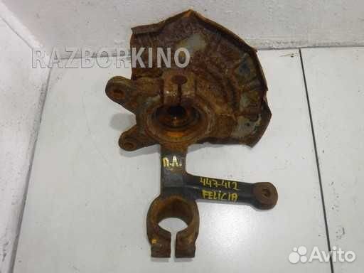 Кулак передний левый 6U0407255