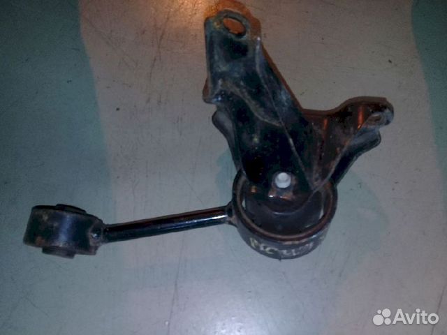 Опора двигателя (подушка двс) правая 12363-20040 T