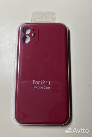Чехол на iPhone 11