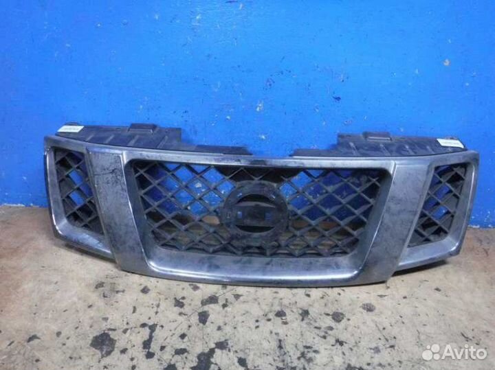 Решетка радиатора Nissan Pathfinder R51
