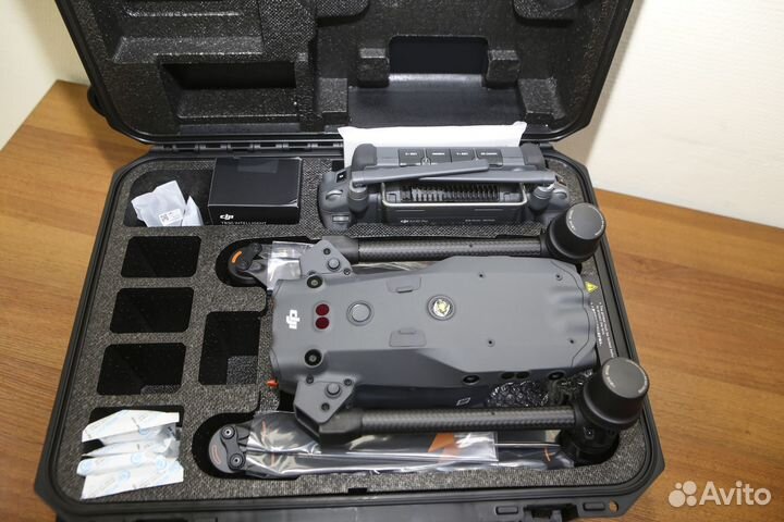 Квадрокоптер с тепловизором DJI Matrice 30T