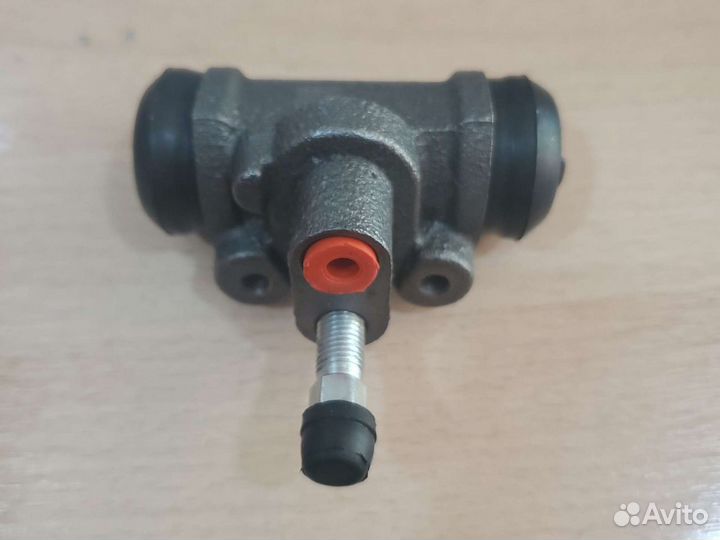 Тормозной цилиндр задний spectra