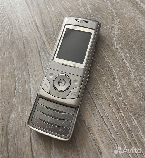 Старые телефоны б/у