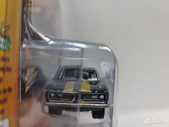 2021 Johnny Lightning 1967 Plymouth Barracuda d g