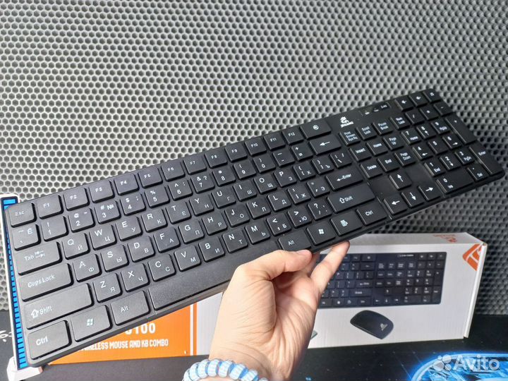 Комплект клавиатура С мышкой беспроводная