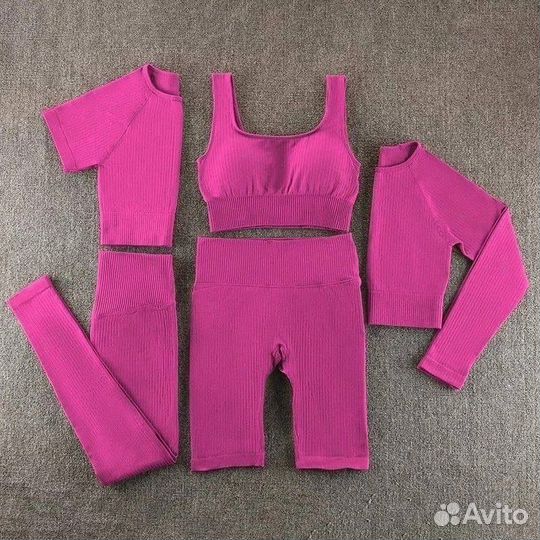 Спортивный костюм новый