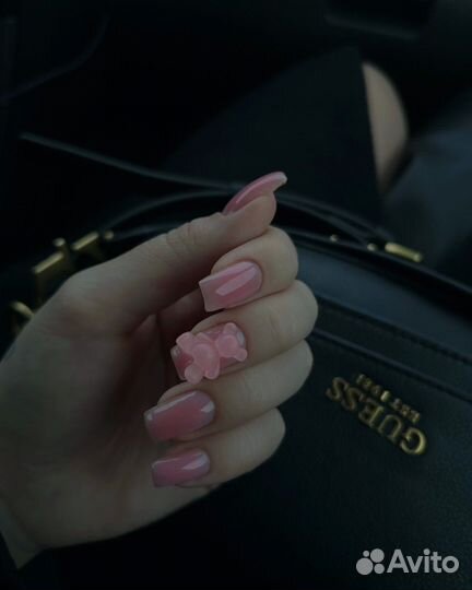 Маникюр на дому