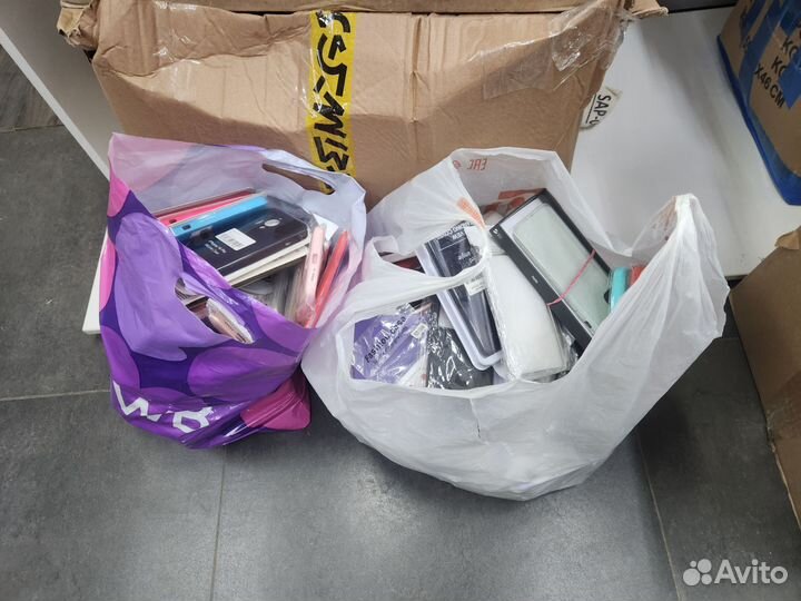 Два пакета чехлов