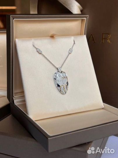 Колье с бриллиантами