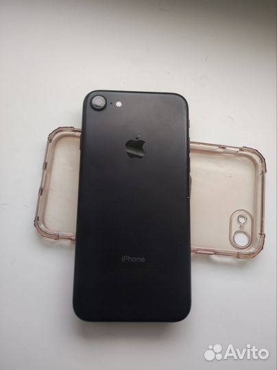 iPhone 7, 32 ГБ