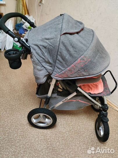Прогулочная коляска Geoby c718