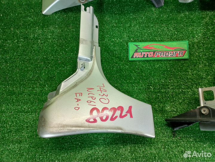 Накладка на крыло toyota NCP60, NCP61, NCP65 IST